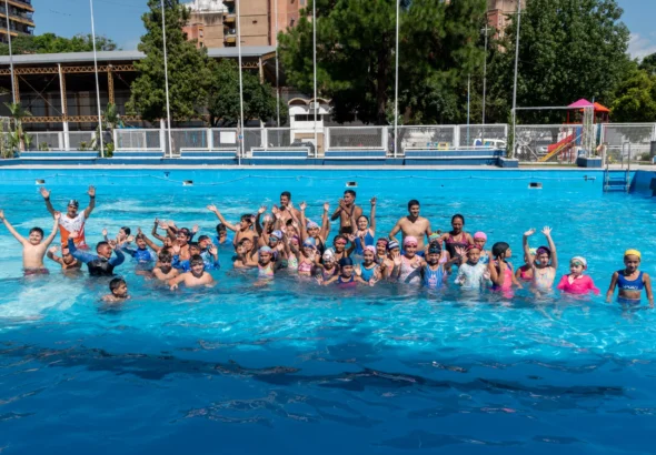 multimedia.grande.b90afda321e358c2.Z3JhbmRlLndlYnA=