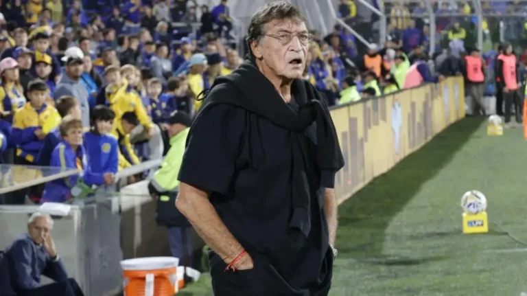 1200x674_julio-cesar-falcioni-entrenador-atletico-1132032-171420